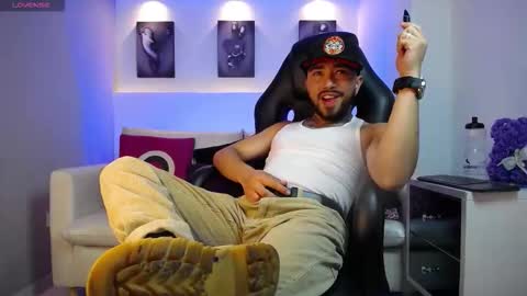 Keviin online show from 09-17-25, 04:58