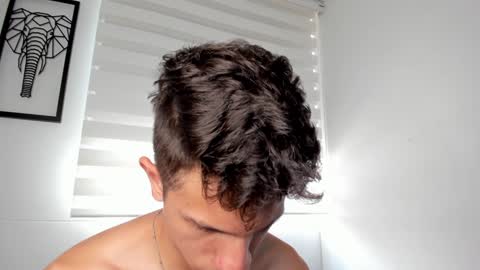 Kevin Ahs online show from 01-08-25, 08:18