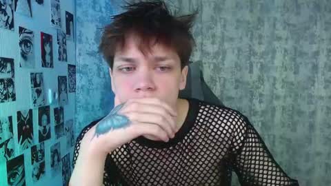 Kevin online show from 10-19-25, 04:02