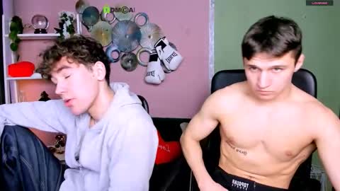 Snapshot of kevin_nix_ chatting on 03-02-26, 07:37 kevin_nix_ online show from 03-02-26, 07:37