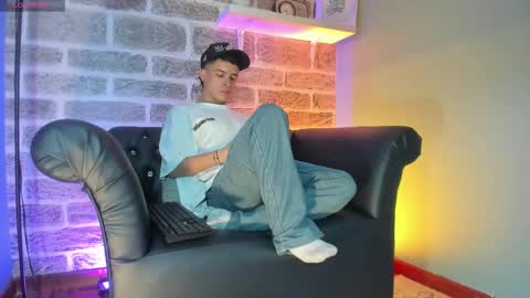 Sexy  Hot Kevin online show from 10-30-25, 10:10