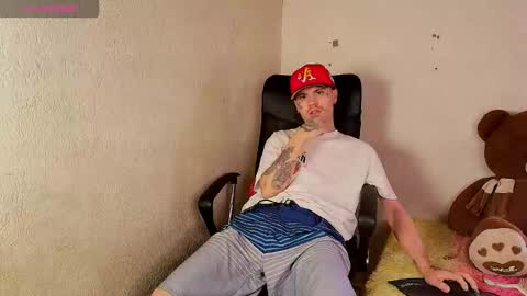 Snapshot of kevinperlas_ chatting on 02-20-26, 07:25 kevinperlas_ online show from 02-20-26, 07:25