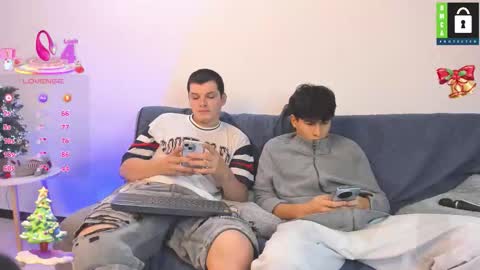 kevin and ottis online show from 12-19-25, 03:35