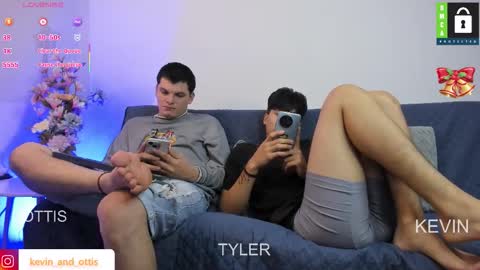 kevin and ottis online show from 01-12-26, 10:37