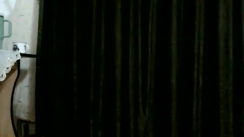 Snapshot of kevyndevill chatting on 10-20-25, 03:01 Kevyn online show from 10-20-25, 03:01
