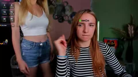 Snapshot of keylas_moan chatting on 09-09-25, 01:43 Keylas online show from 09-09-25, 01:43