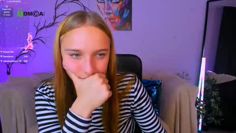 Snapshot of keylas_moan chatting on 09-22-25, 05:48 Keylas online show from 09-22-25, 05:48