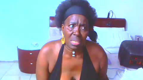 keysenbarxx19 online show from 01-31-26, 07:23