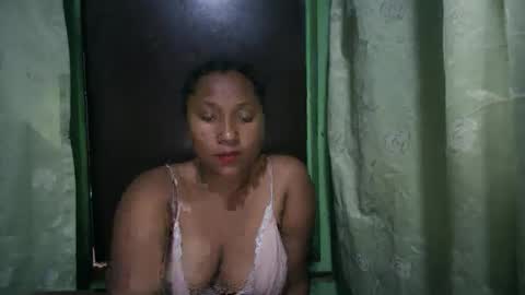 kezia0910 online show from 11-19-25, 07:03