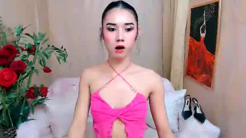 Snapshot of kezzykeller chatting on 02-19-25, 07:17 kezzy online show from 02-19-25, 07:17