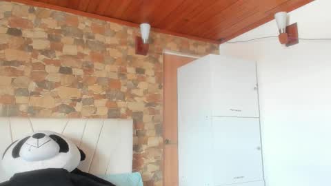 Khami online show from 02-20-26, 06:30