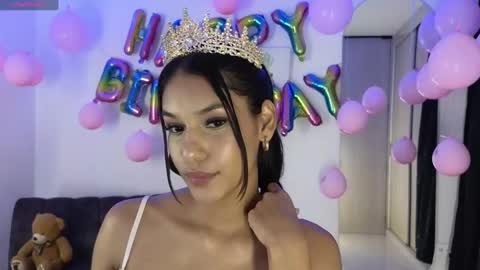 Snapshot of kharelys_777 chatting on 12-30-24, 04:31 Karelys M. online show from 12-30-24, 04:31