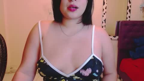 Snapshot of khatalina123 chatting on 10-25-25, 04:31 khatalina123 online show from 10-25-25, 04:31