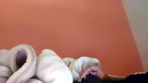 khawarhussain902 online show from 11-17-25, 07:52