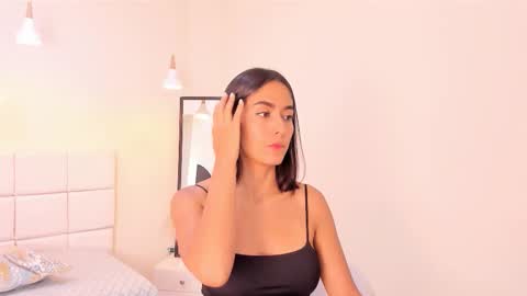 Khloe online show from 02-21-26, 01:12