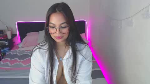 khloe kis06 online show from 10-05-25, 02:10