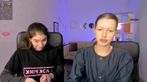 khloebeauty online show from 11-22-25, 08:08