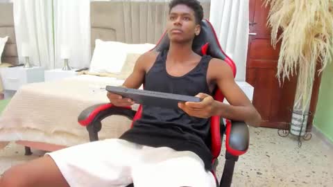 Kris Evans online show from 01-05-26, 06:44