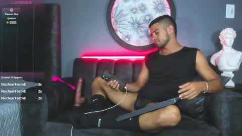 Khriss brown online show from 01-17-25, 11:07