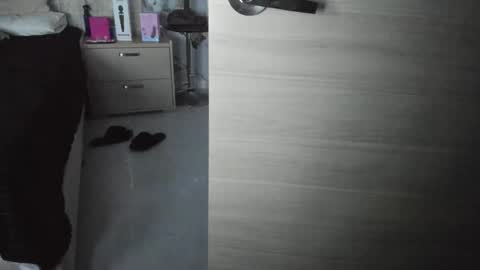    N         M online show from 01-17-26, 11:37