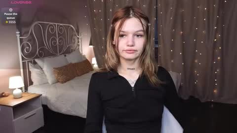 Kiana online show from 02-24-26, 05:49