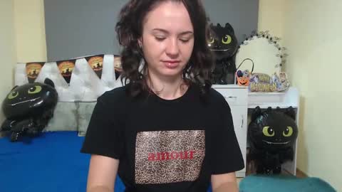 Kara online show from 10-15-25, 05:46