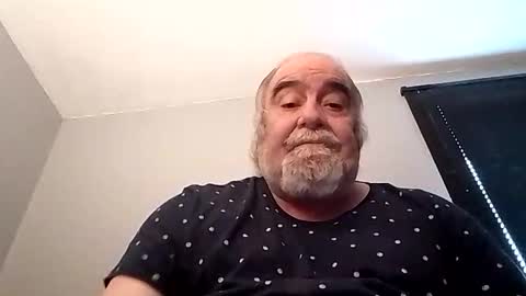 KICKINME online show from 10-28-25, 01:25