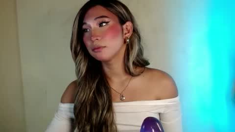 Kiera online show from 12-05-24, 11:38