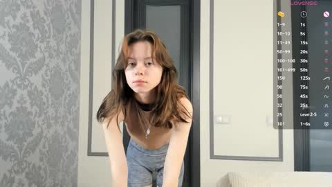 Vanessa online show from 01-08-26, 03:42