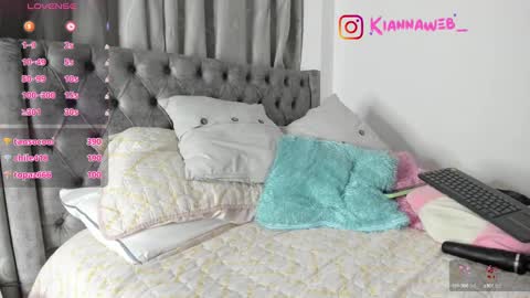 Snapshot of kiianna__ chatting on 03-02-25, 05:12 INSTAGRAM Kiannaweb online show from 03-02-25, 05:12