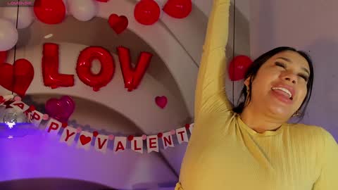 Snapshot of kiim_taaylor chatting on 02-07-25, 11:34 Kim online show from 02-07-25, 11:34