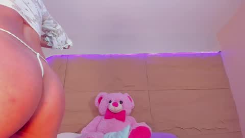 KIM COOPER online show from 02-27-25, 10:04