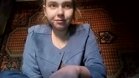 kikibang_ online show from 10-30-25, 08:16