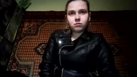 kikibang_ online show from 11-28-25, 08:17