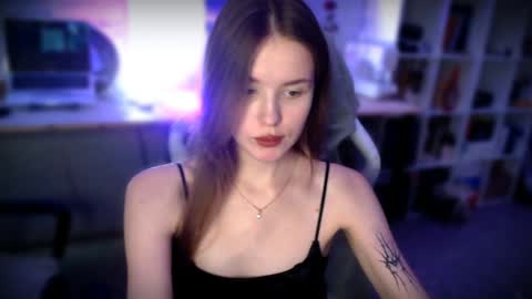 Snapshot of kikies_ chatting on 12-03-24, 07:00 Mika and Miranda online show from 12-03-24, 07:00