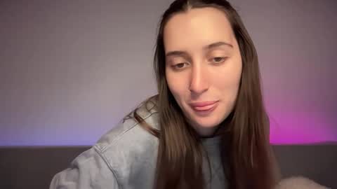 Snapshot of kikkymoore chatting on 09-15-25, 05:46 Kayli online show from 09-15-25, 05:46