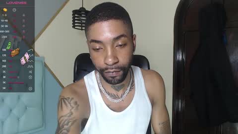 Kilian xxx online show from 12-15-24, 04:37