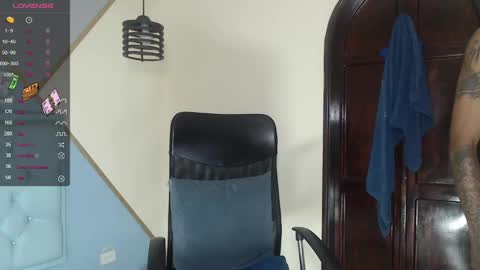 Kilian xxx online show from 12-23-24, 12:41
