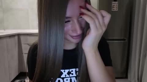 EvaAnna online show from 11-20-25, 06:51