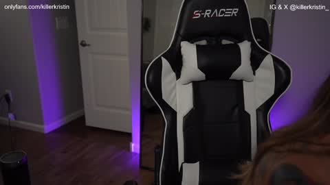 Snapshot of killerkristin_ chatting on 01-25-25, 05:29 Kristin online show from 01-25-25, 05:29