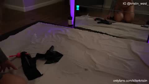 Snapshot of killerkristin_ chatting on 11-11-25, 05:51 Kristin online show from 11-11-25, 05:51