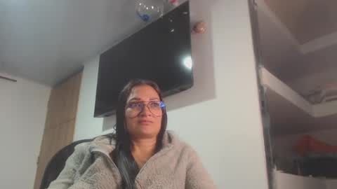 Snapshot of killey_saints chatting on 12-29-24, 01:56 killey online show from 12-29-24, 01:56