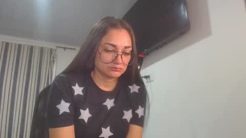 Snapshot of killey_saints chatting on 10-23-25, 01:49 killey online show from 10-23-25, 01:49