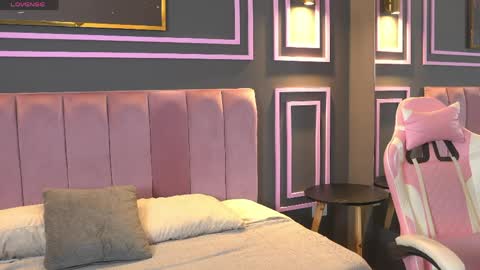 Kim online show from 03-02-26, 12:56