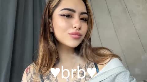 Kim online show from 10-26-25, 05:02