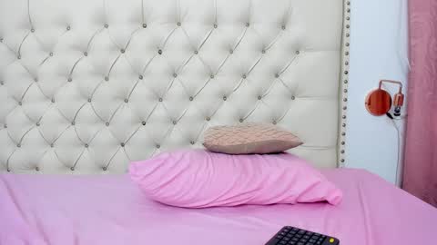 Snapshot of kim_eli chatting on 02-09-25, 02:06 kim_eli online show from 02-09-25, 02:06