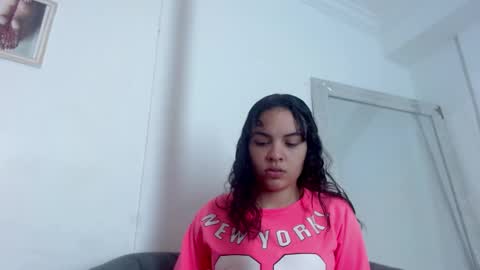 K I M online show from 02-23-25, 01:53