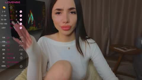 Snapshot of kim_lyn chatting on 02-13-26, 10:06 KIM online show from 02-13-26, 10:06