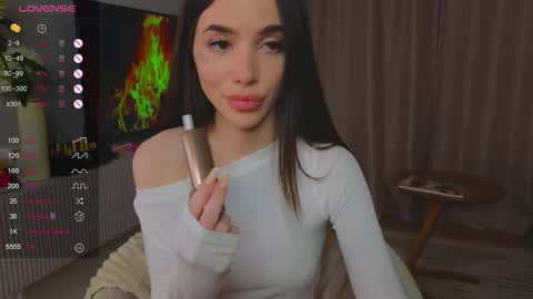 Snapshot of kim_lyn chatting on 02-21-26, 09:38 KIM online show from 02-21-26, 09:38