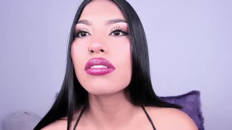 kim_mouth17 online show from 01-11-26, 08:25